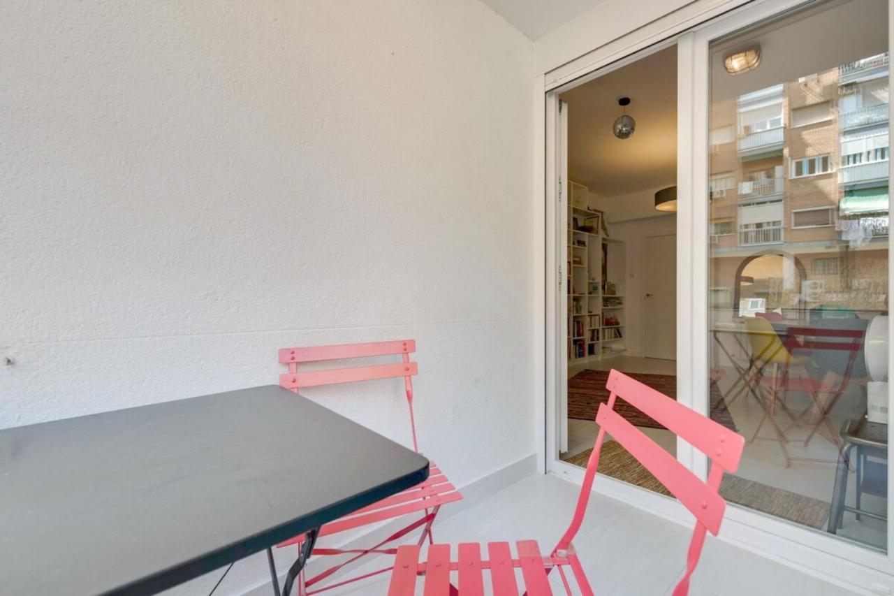 Nice And Cozy Apartment In Delicias Madrid Exterior photo